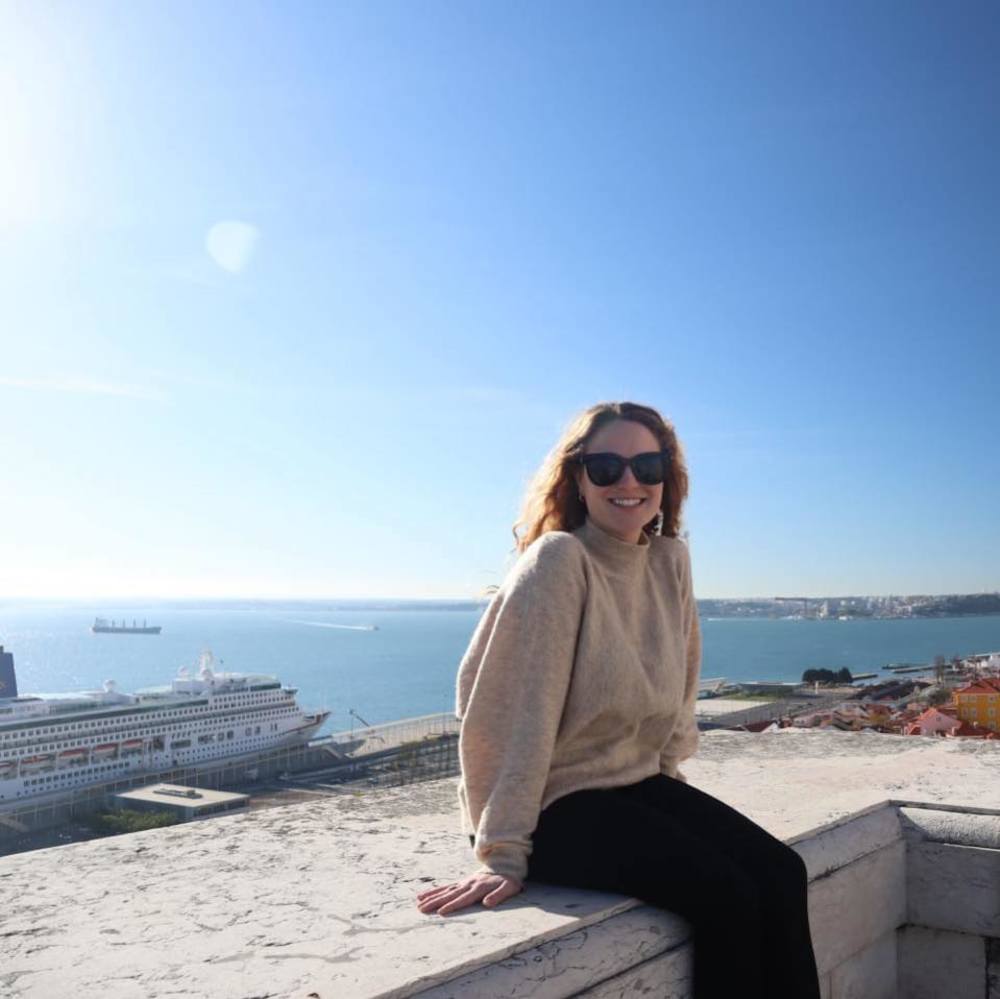 Meet your Posher, April